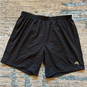 Tracksmith session running shorts - size L - Black - Lined